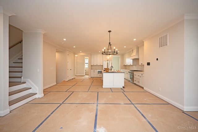 7412 Orchard Street, Columbia Twp, OH 45227