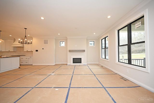 7412 Orchard Street, Columbia Twp, OH 45227