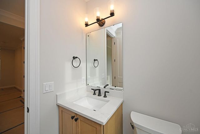 7412 Orchard Street, Columbia Twp, OH 45227