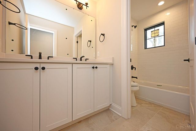 7412 Orchard Street, Columbia Twp, OH 45227