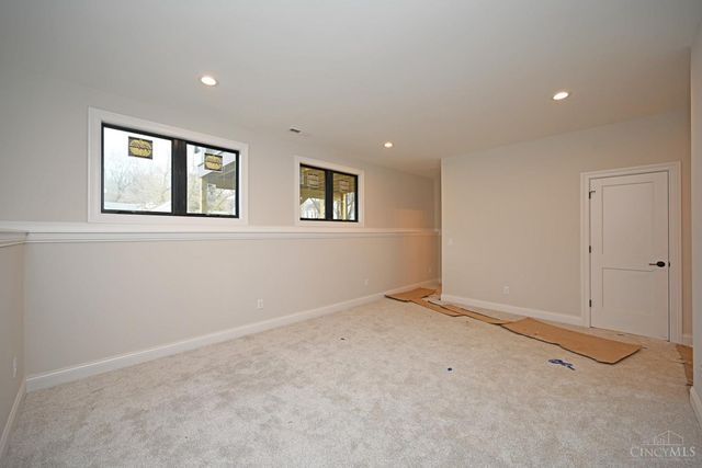 7412 Orchard Street, Columbia Twp, OH 45227