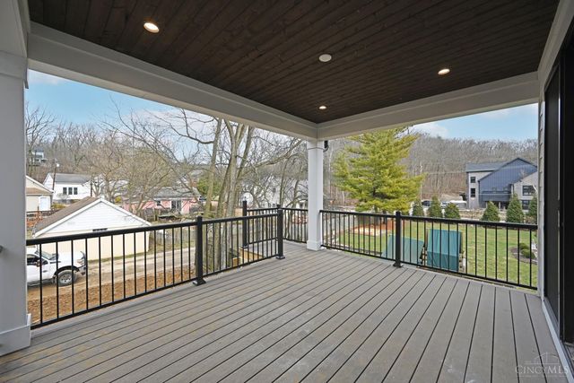 7412 Orchard Street, Columbia Twp, OH 45227