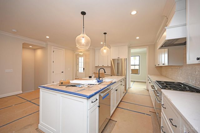 7412 Orchard Street, Columbia Twp, OH 45227