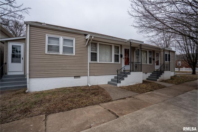 301 N 12TH Street, Herrin, IL 62948