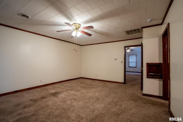 301 N 12TH Street, Herrin, IL 62948