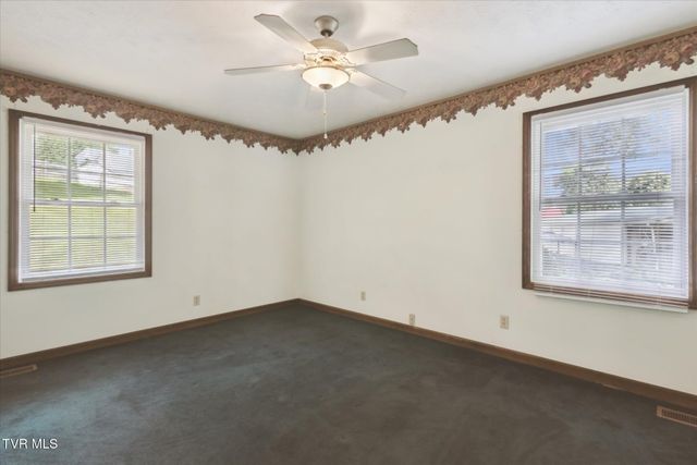 233 Lucy Road, Kingsport, TN 37660