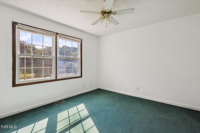 233 Lucy Road, Kingsport, TN 37660