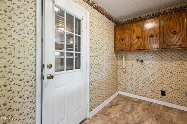233 Lucy Road, Kingsport, TN 37660