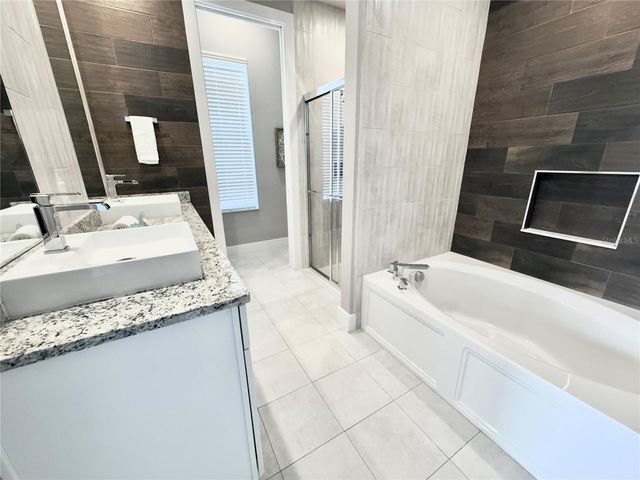 7569 SUNNY DREAMS LANE, Kissimmee, FL 34747