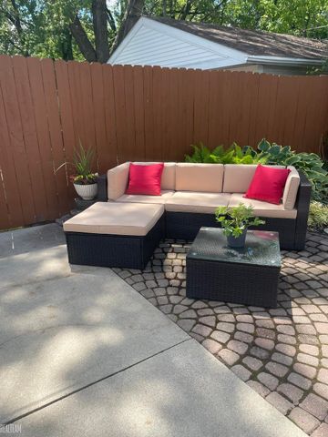 33515 Vista Way, Fraser, MI 48026