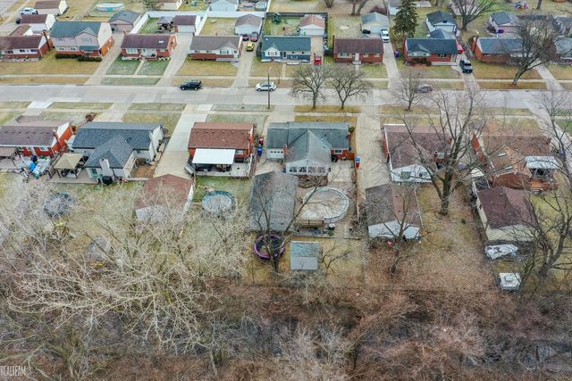 33515 Vista Way, Fraser, MI 48026