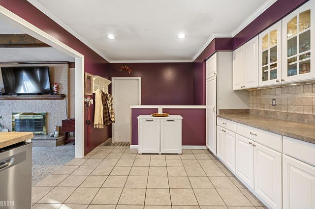 33515 Vista Way, Fraser, MI 48026