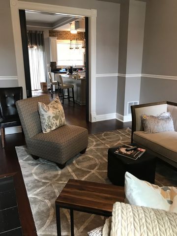805 S Leavitt Street 2, Chicago, IL 60612