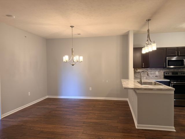 1172 Retriever Way, 108, Florence, KY 41042