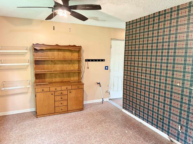 1924 Coker Avenue, Evansville, IN 47714