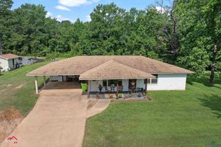 182 S CR 304, Henderson, TX 75652