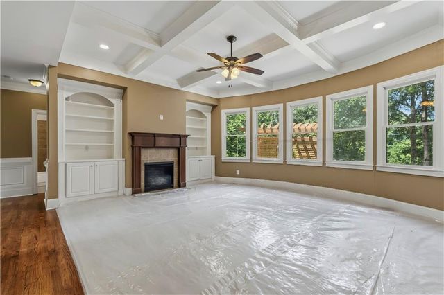 5605 Viewpoint Ct Court, Suwanee, GA 30024
