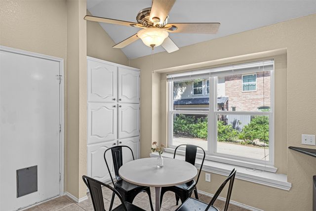 921 Lochmoor Lane, Highland Village, TX 75077