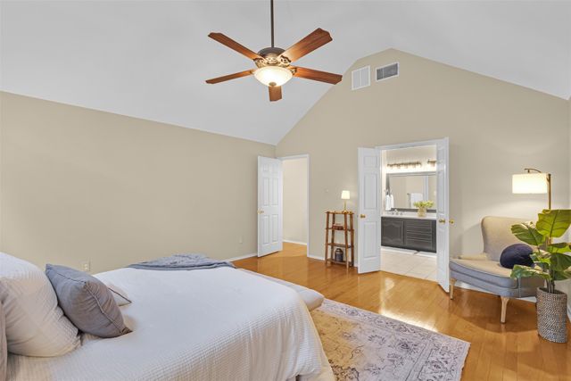 921 Lochmoor Lane, Highland Village, TX 75077
