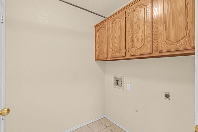 921 Lochmoor Lane, Highland Village, TX 75077