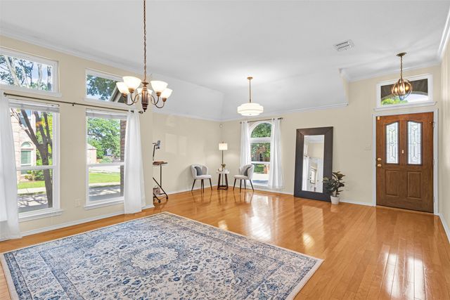 921 Lochmoor Lane, Highland Village, TX 75077