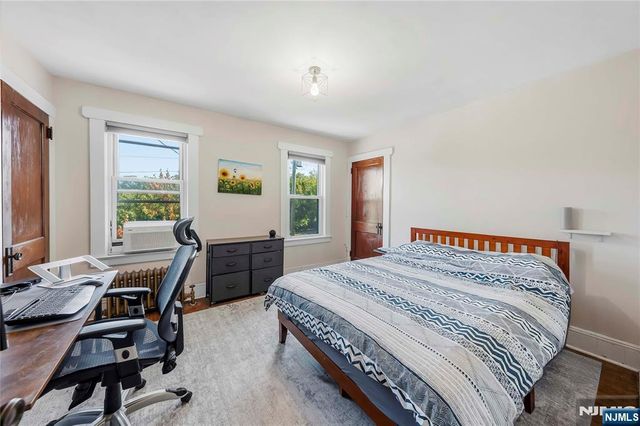 344 Rutherford Avenue, Lyndhurst, NJ 07071