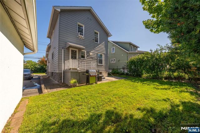 344 Rutherford Avenue, Lyndhurst, NJ 07071