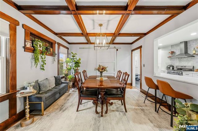 344 Rutherford Avenue, Lyndhurst, NJ 07071