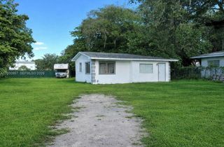 15206 NE 8th Ave, Miami, FL 33162