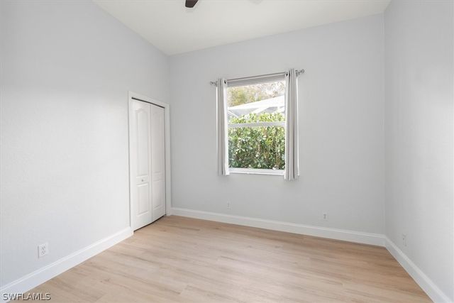 1435 Vintage LN, Naples, FL 34104