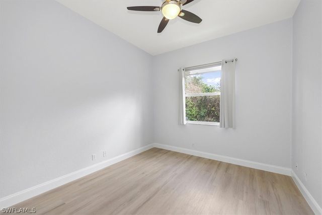 1435 Vintage LN, Naples, FL 34104