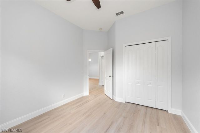 1435 Vintage LN, Naples, FL 34104