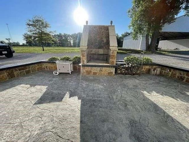 12623 S 1600th Road, Nevada, MO 64772