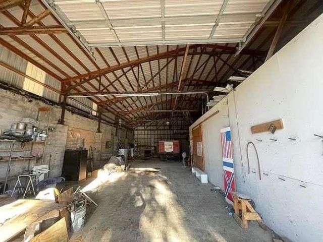 12623 S 1600th Road, Nevada, MO 64772