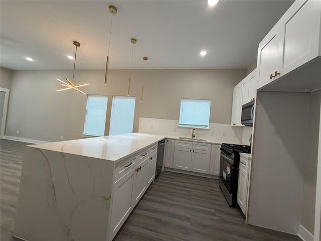 8114 Double Avenue A, Houston, TX 77088
