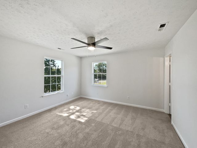 312 Cottonwood Dr, Shelbyville, TN 37160