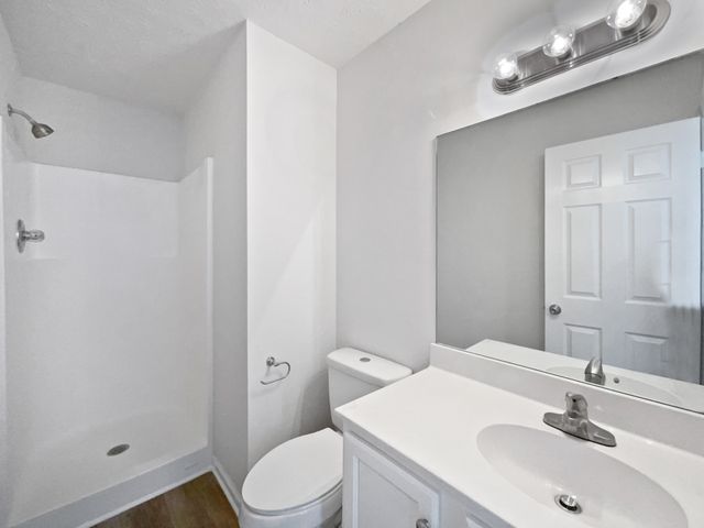 312 Cottonwood Dr, Shelbyville, TN 37160