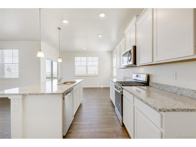 1443 Uphill St, Lochbuie, CO 80603