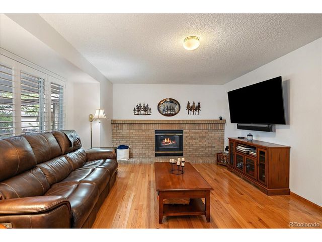 20311 Kelly Pl, Denver, CO 80249