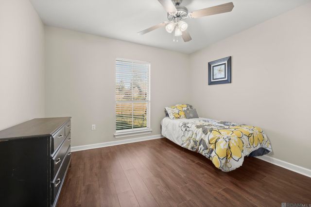 9156 Drew Dr, Denham Springs, LA 70726