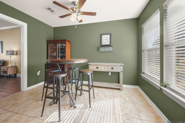 9156 Drew Dr, Denham Springs, LA 70726