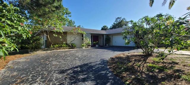 3717 MCKAY CREEK DRIVE, Largo, FL 33770