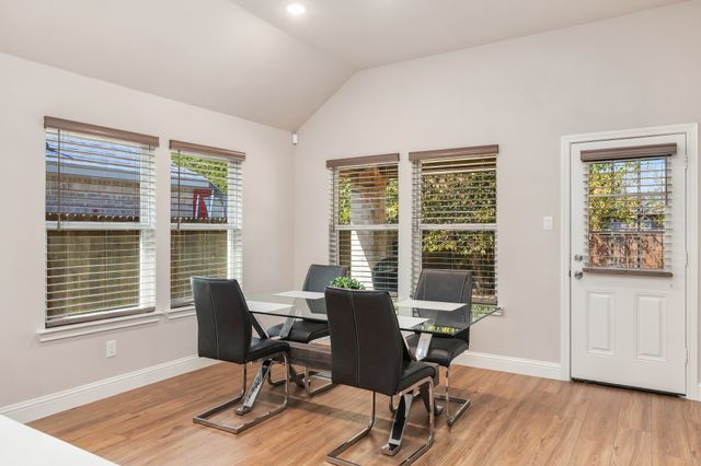 804 S Adelaide Street, Terrell, TX 75160