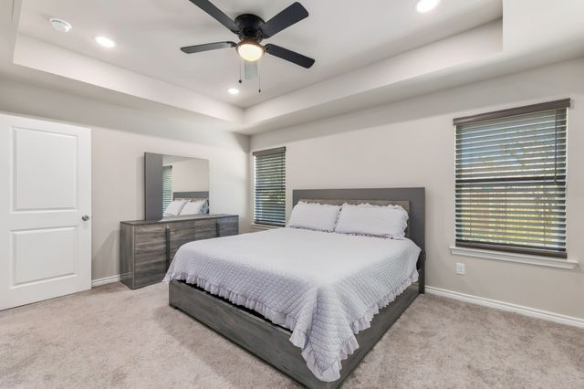 804 S Adelaide Street, Terrell, TX 75160