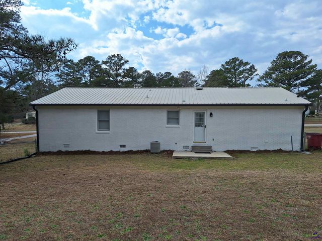 3926 Juanita Drive, Macon, GA 31216