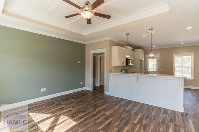 104 Mangrove Court, Jesup, GA 31546