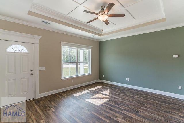 104 Mangrove Court, Jesup, GA 31546