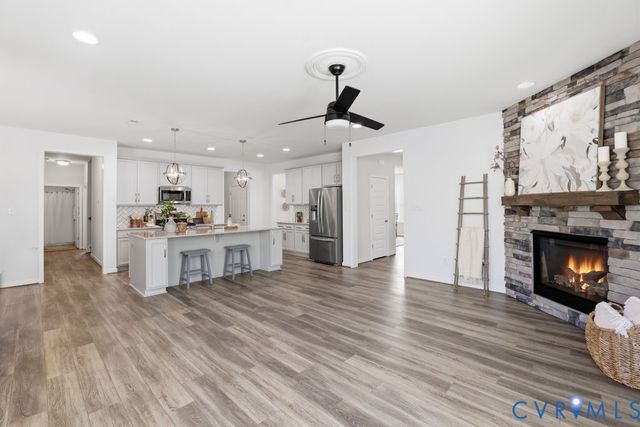 6618 Southwalk Hts, Moseley, VA 23120