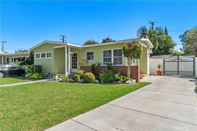 5820 E Pavo, Long Beach, CA 90808