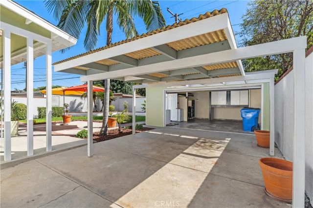 5820 E Pavo, Long Beach, CA 90808